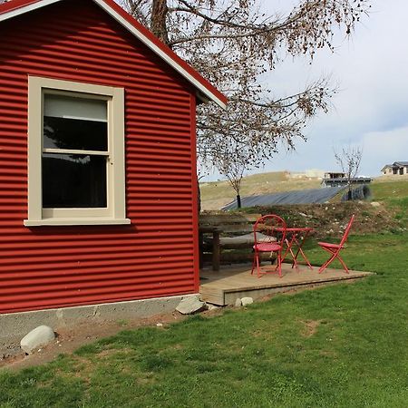 The Red Hut Villa Lake Tekapo Dış mekan fotoğraf